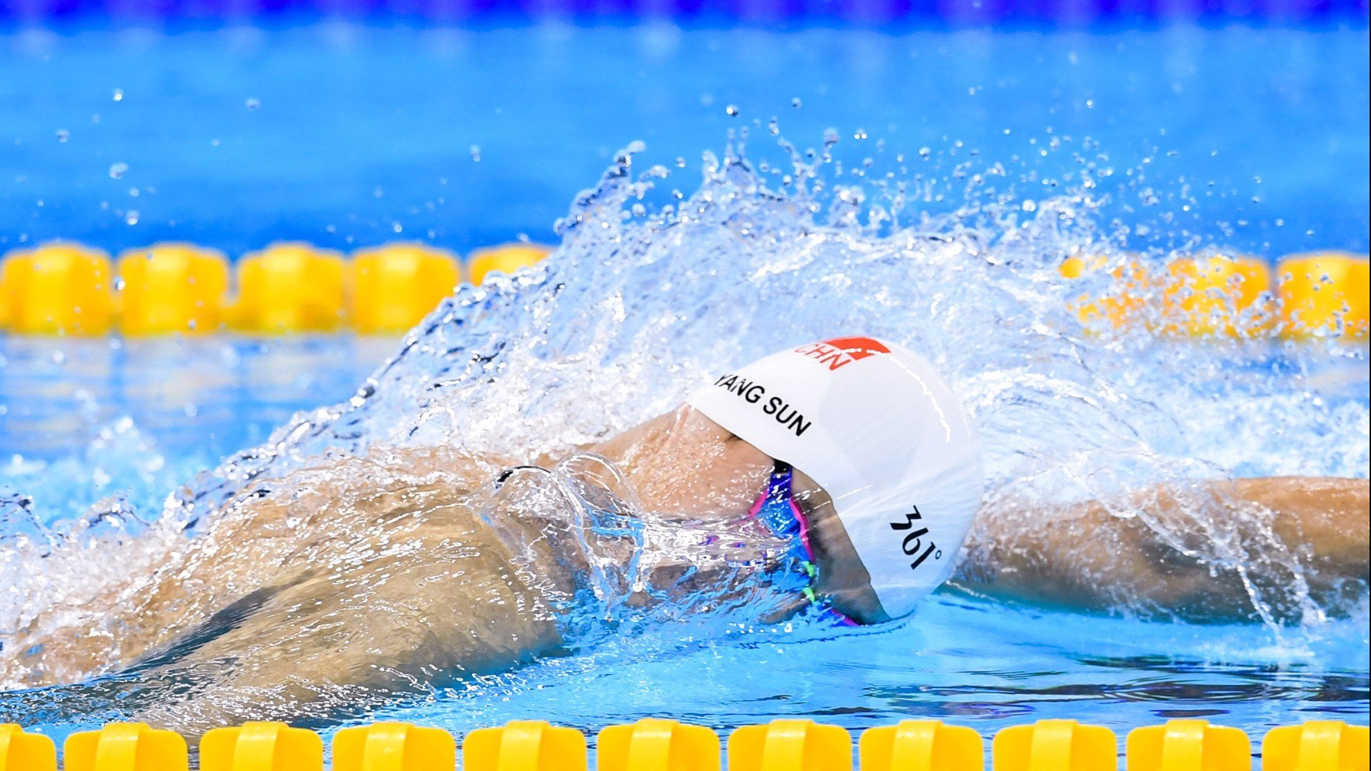 韩国队防守升级，亚洲赛场再现硬汉风格，韩国队打法